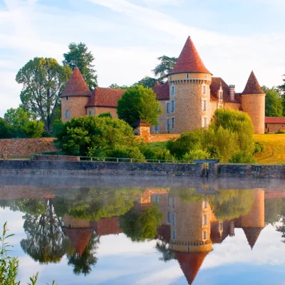 Domaine des Etangs- hôtel de luxe et restaurant Michelin à Massignac, entre Limoges et Angoulême membre de Symboles de France